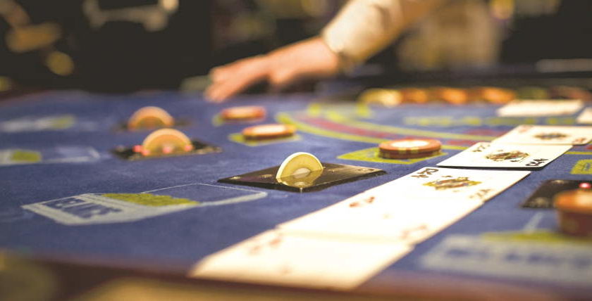 Caribbean Stud Poker Tips